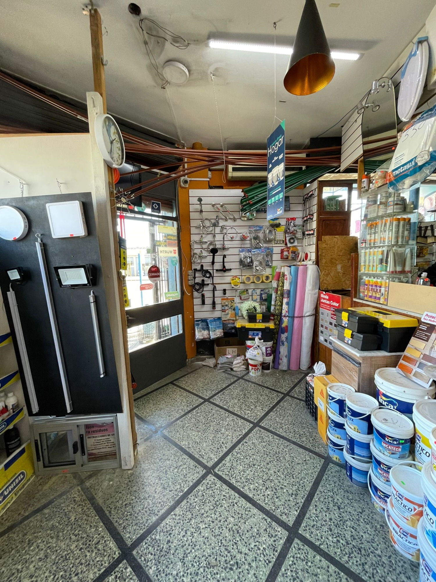 FERRETERIA LO DE CHUCHO  