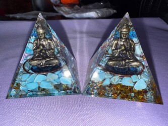 SANTERIA Y BIJUTERIA V Y P 