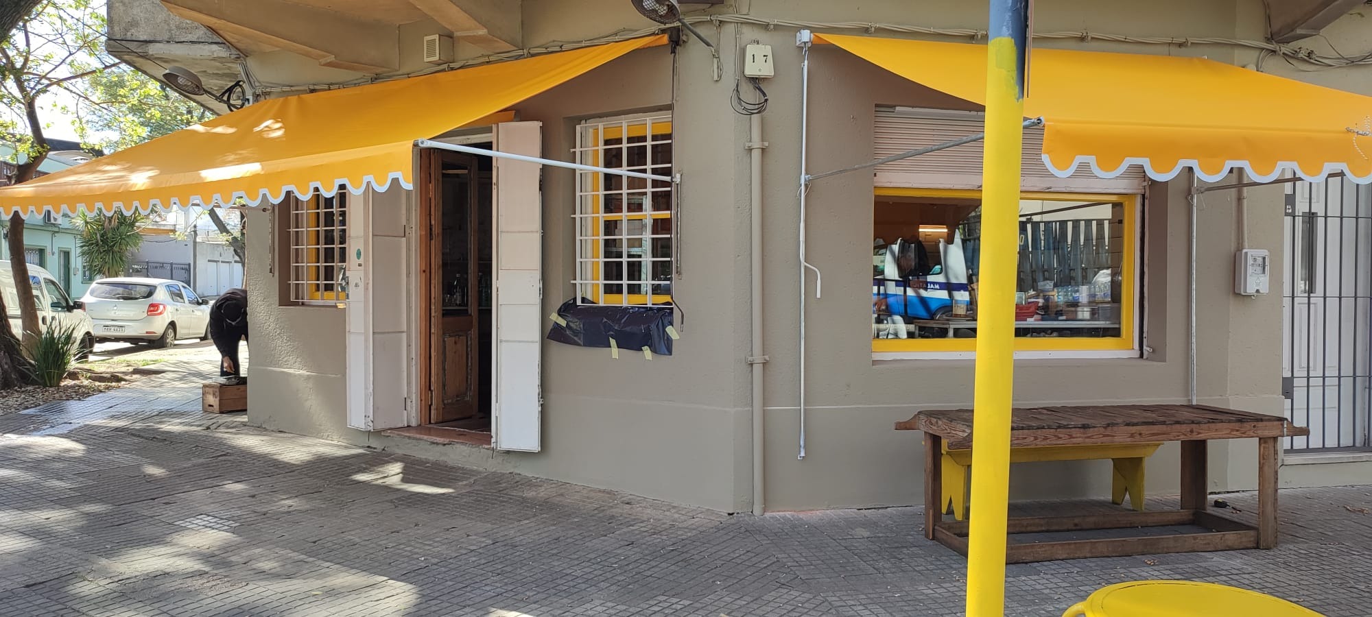 LA CASA DEL TOLDO LA CASA DEL TOLDO CARPAS
ALQUILERES CASTILLOS INFLABLES
TOLDOS
CAMAS