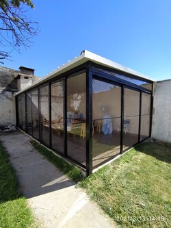 LA CASA DEL TOLDO LA CASA DEL TOLDO