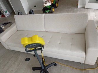 LIMPIEZA DE TAPIZADOS UY 