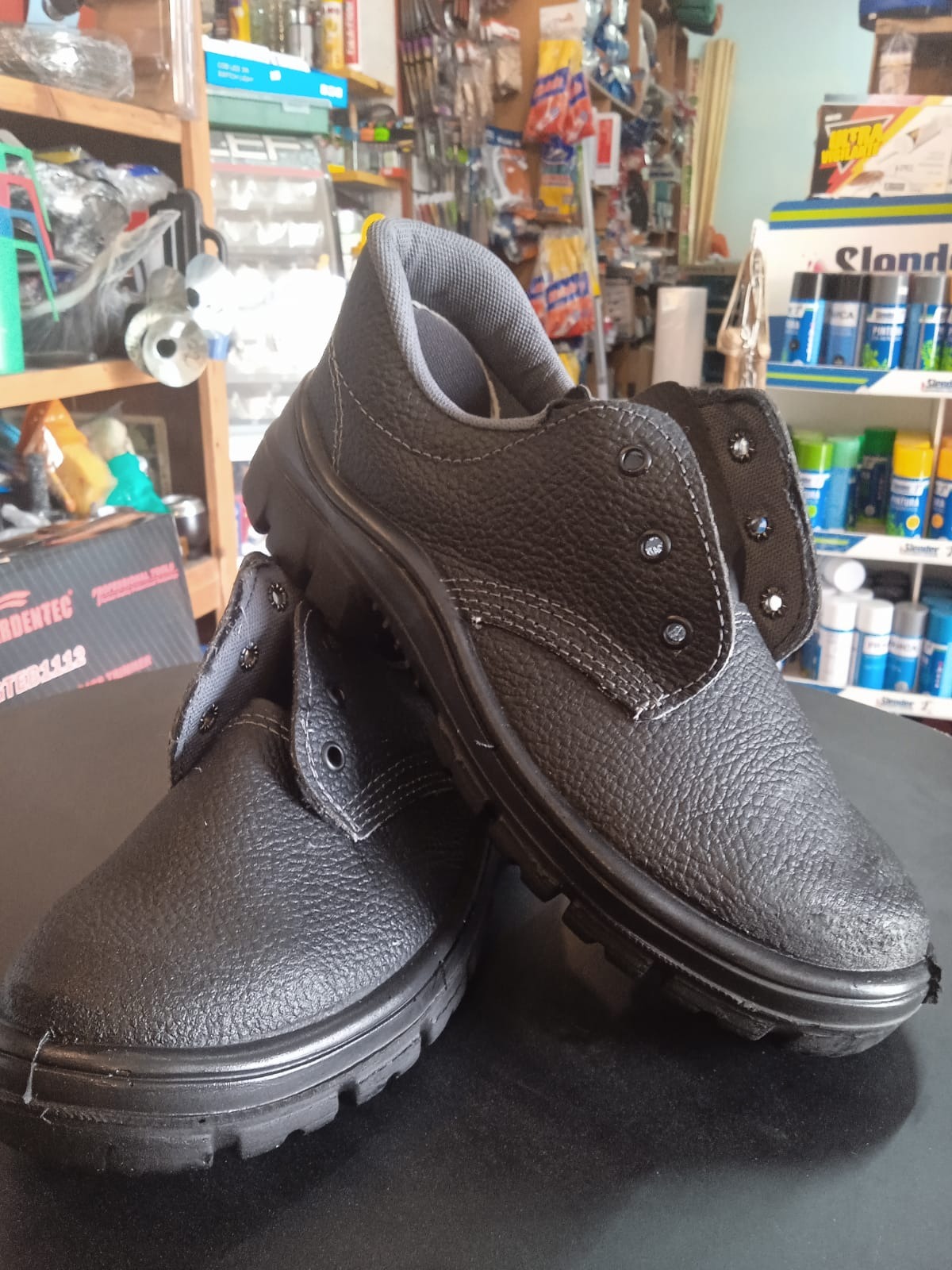 FERRETERIA LA POPULAR  