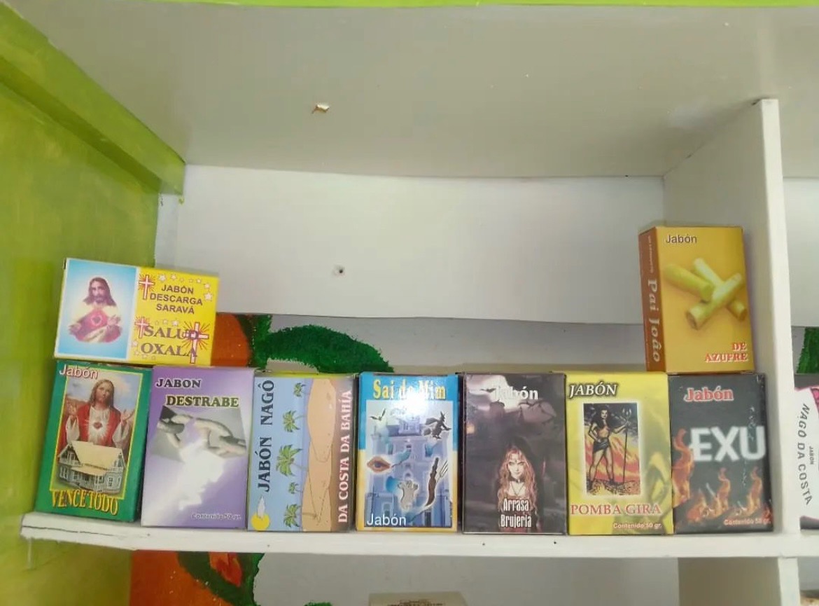 SANTERÍA MARU LOCAL  