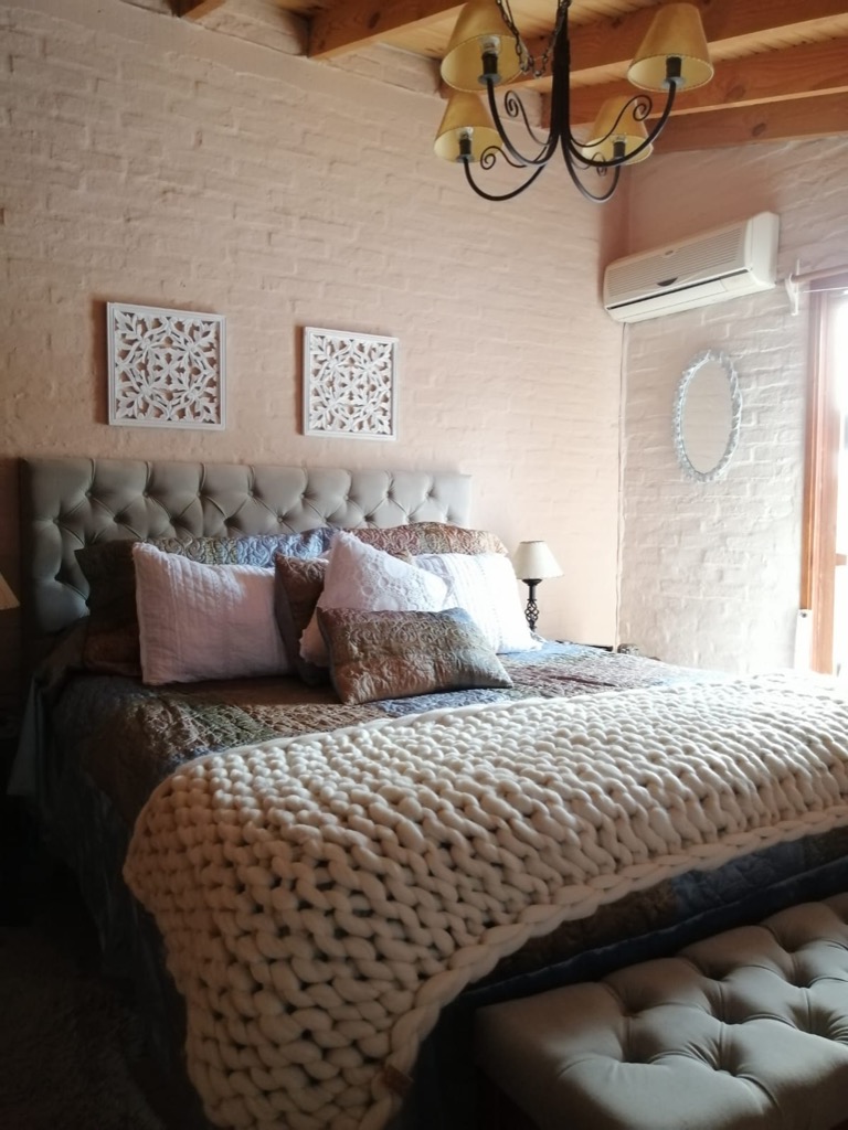 RUBEN CASTILLO TAPICERO  