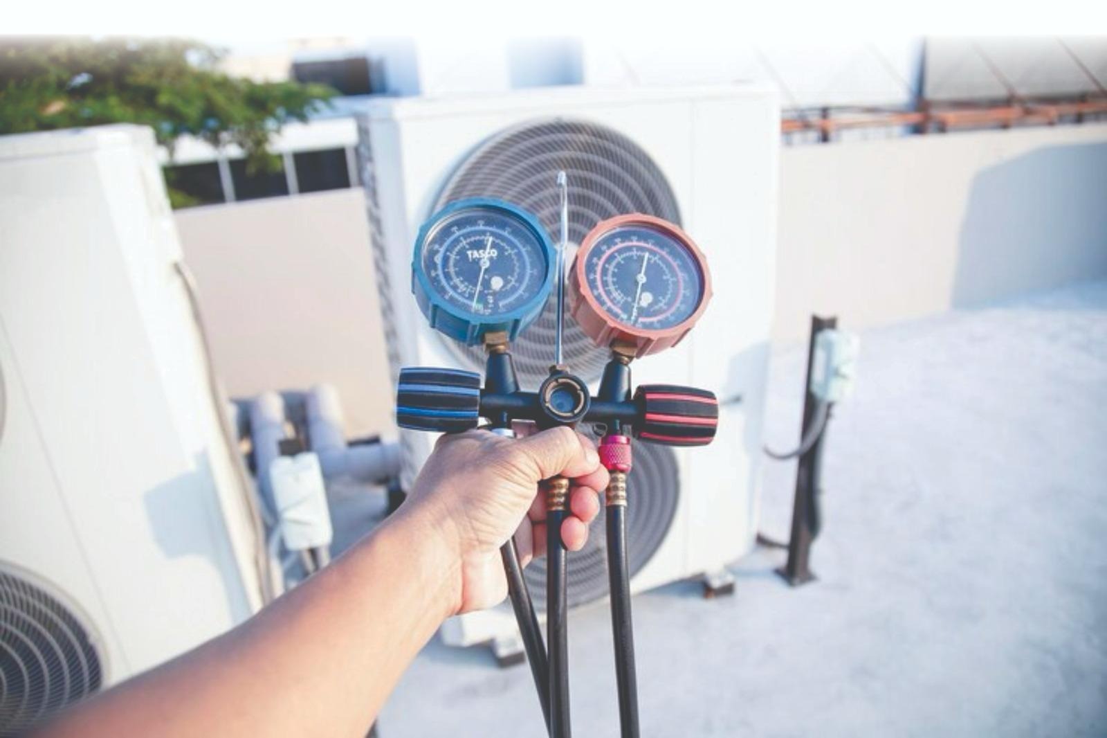 BÓREAS AIRE ACONDICIONADO BOREAS AIRE ACONDICIONADO Técnico en aire acondicionado
Electrónica en placa