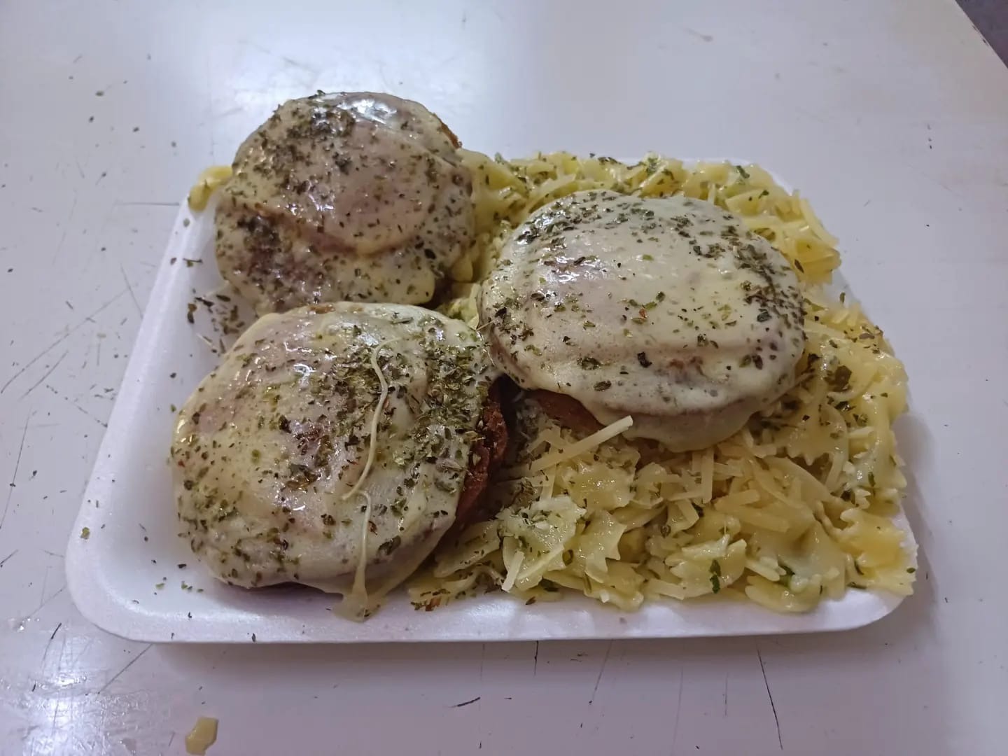 ROTISERIA LAS PRIMAS  