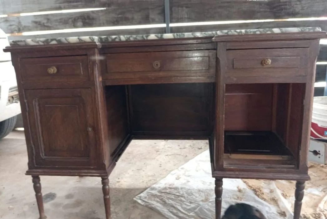 CARPINTERÍA M & T YOUNG  