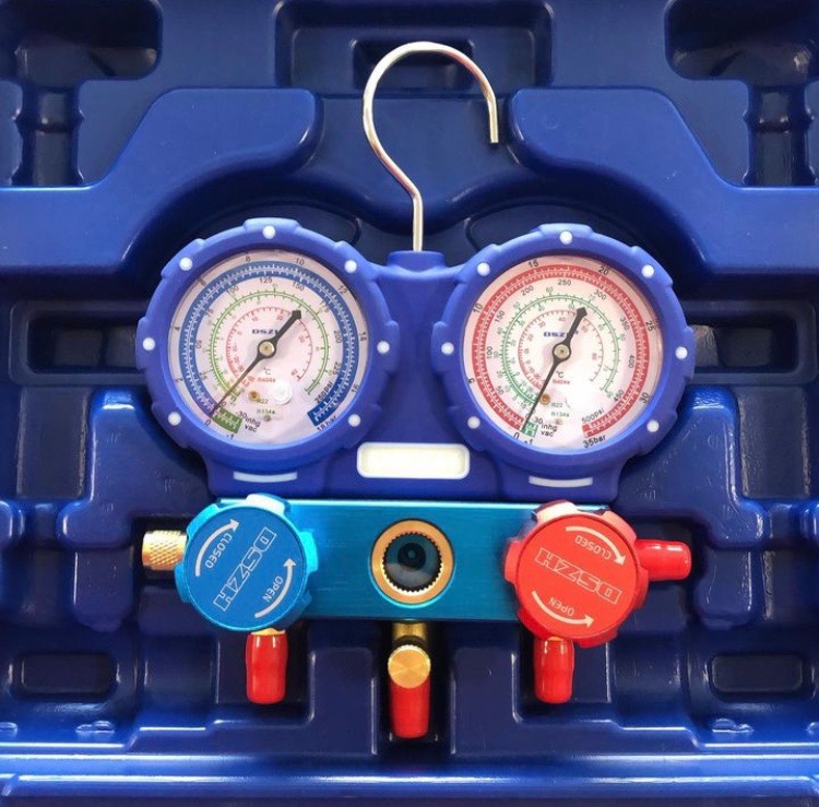 TODO COMERCIO MANIFOLD para R22, R134a, R404a. Incluye mangueras de 1,50m y valija. 