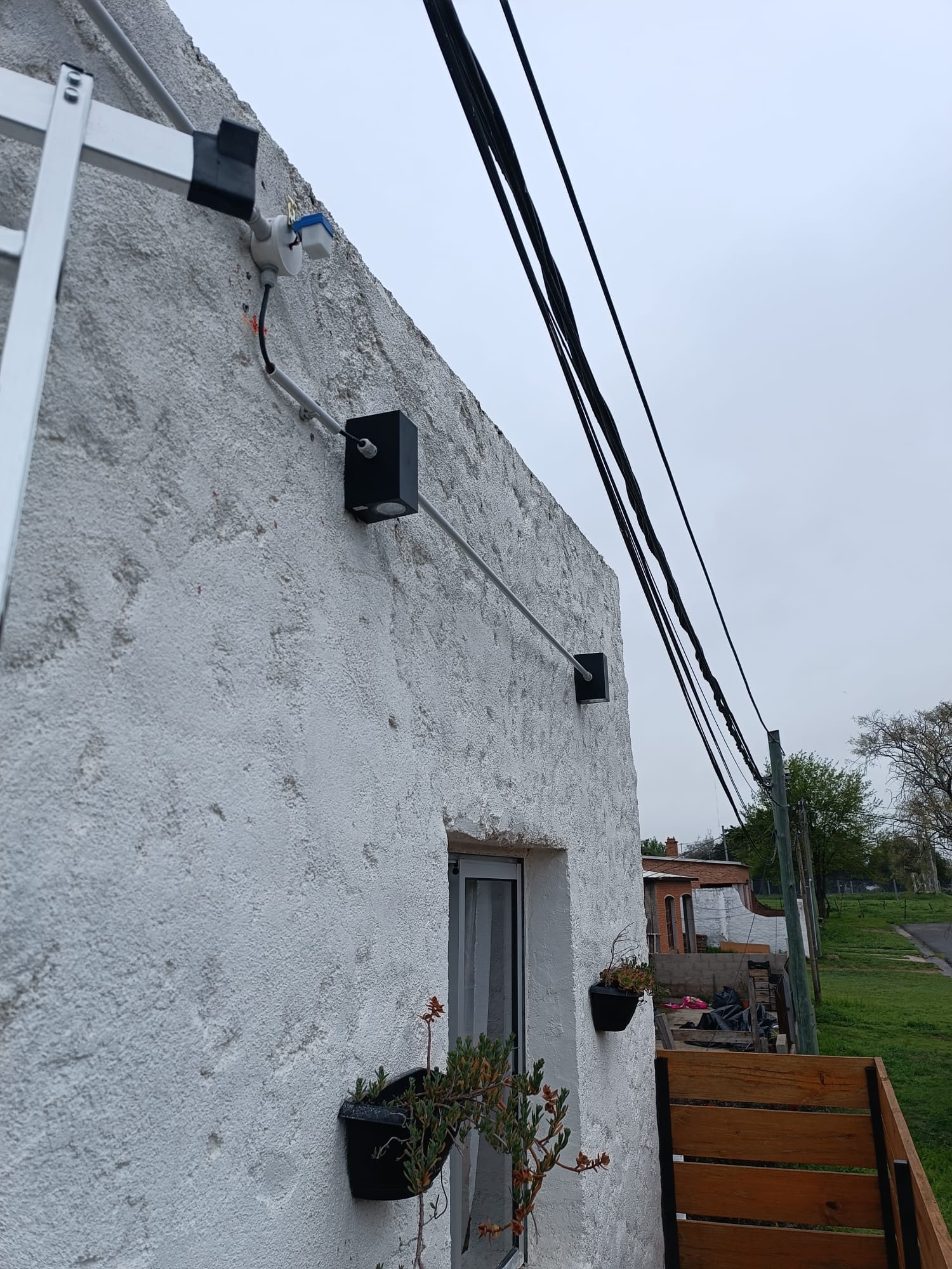 AGUSTIN ELECTRICIDAD  