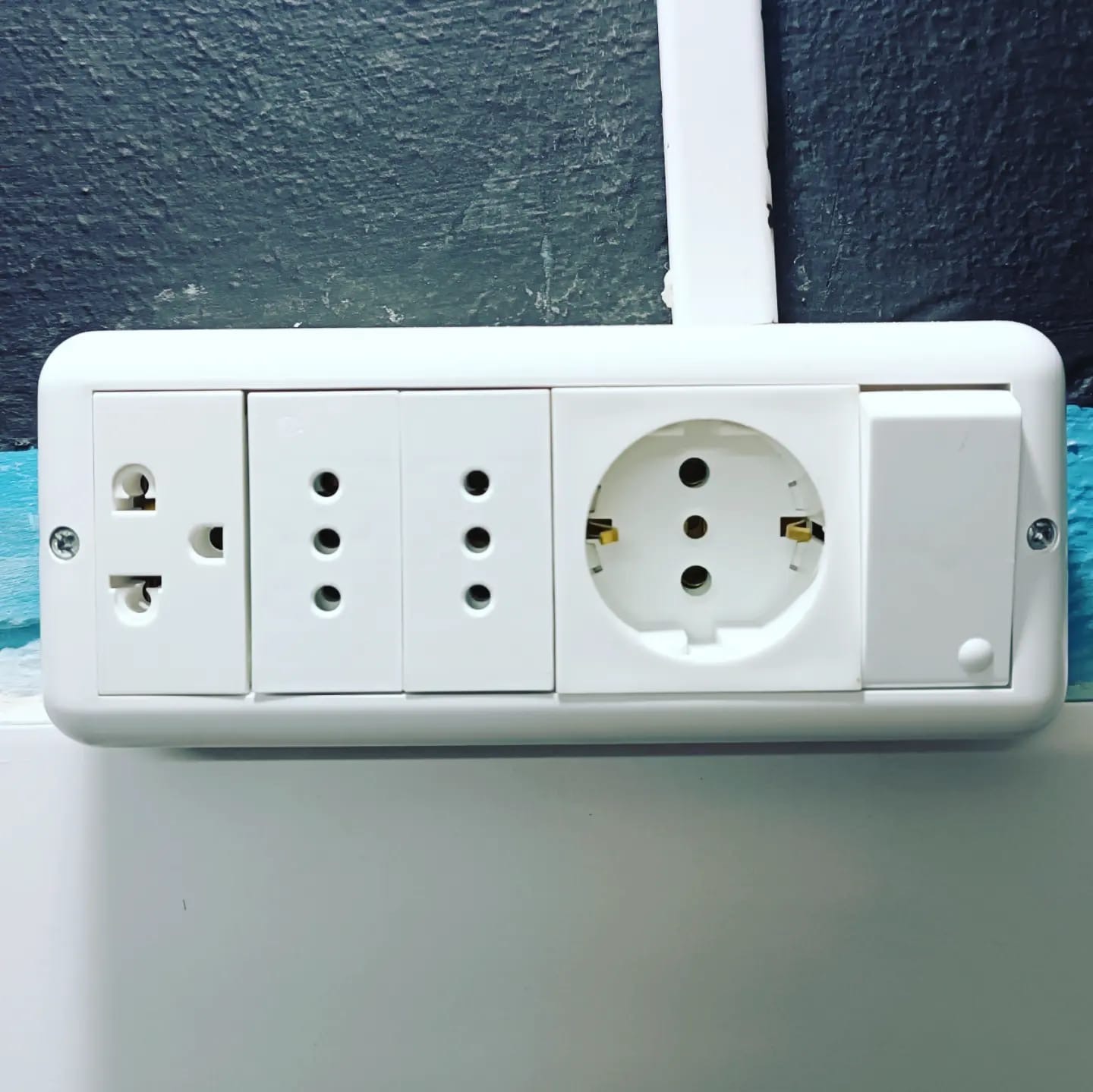 AGUSTIN ELECTRICIDAD  