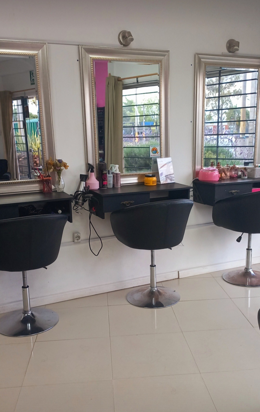 SHINE STUDIO SHINE ESTUDIO 