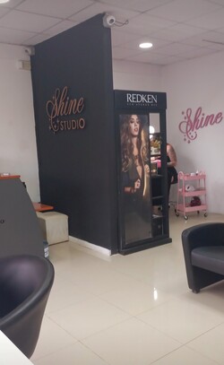 SHINE STUDIO 