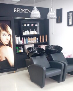 SHINE STUDIO SHINE STUDIO