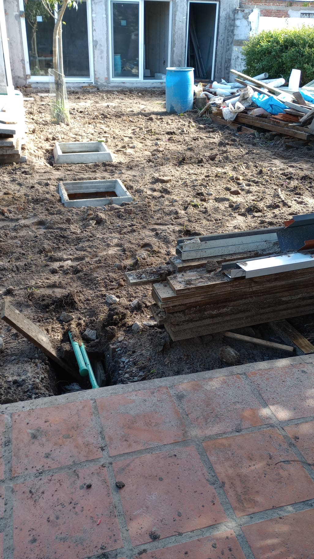 SANITARIA Y CONSTRUCCION DANIEL PARIS  