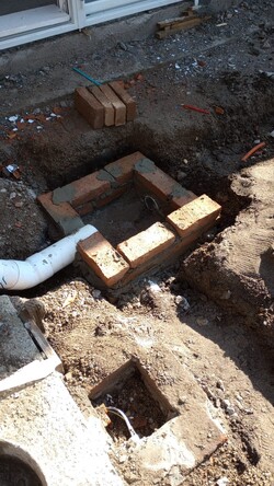 SANITARIA Y CONSTRUCCION DANIEL PARIS 