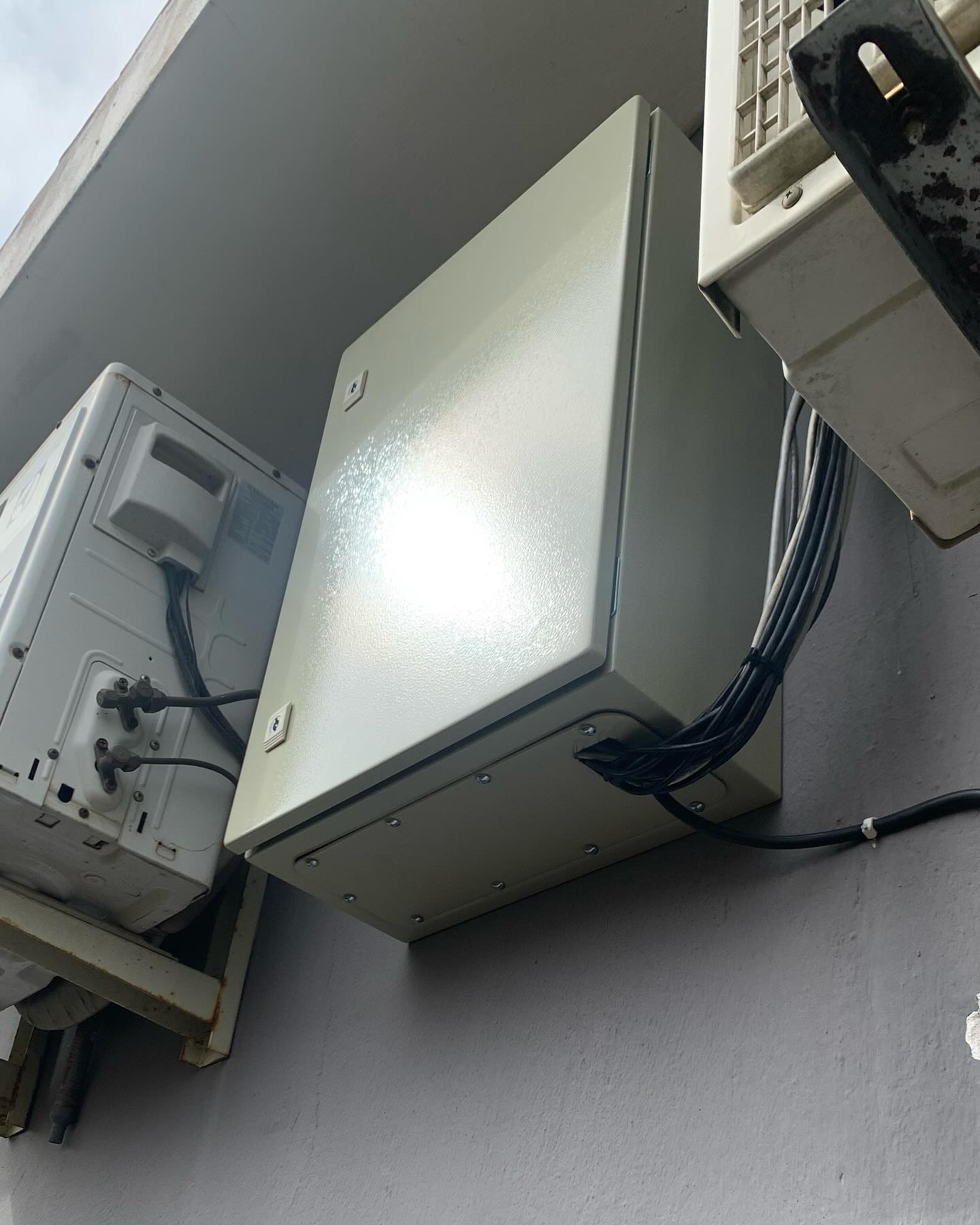 APRATÍNEZ SOLUCIONES  