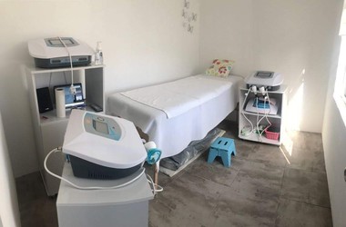 CRISTINA MOLINA ESTETICA INTEGRAL 