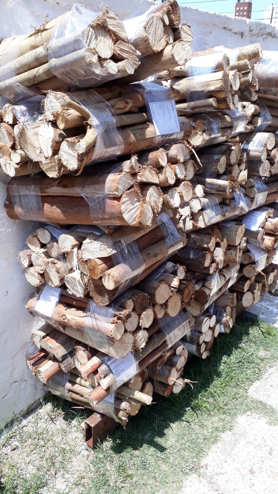 EL BALTA BARRACA DE LEÑA  