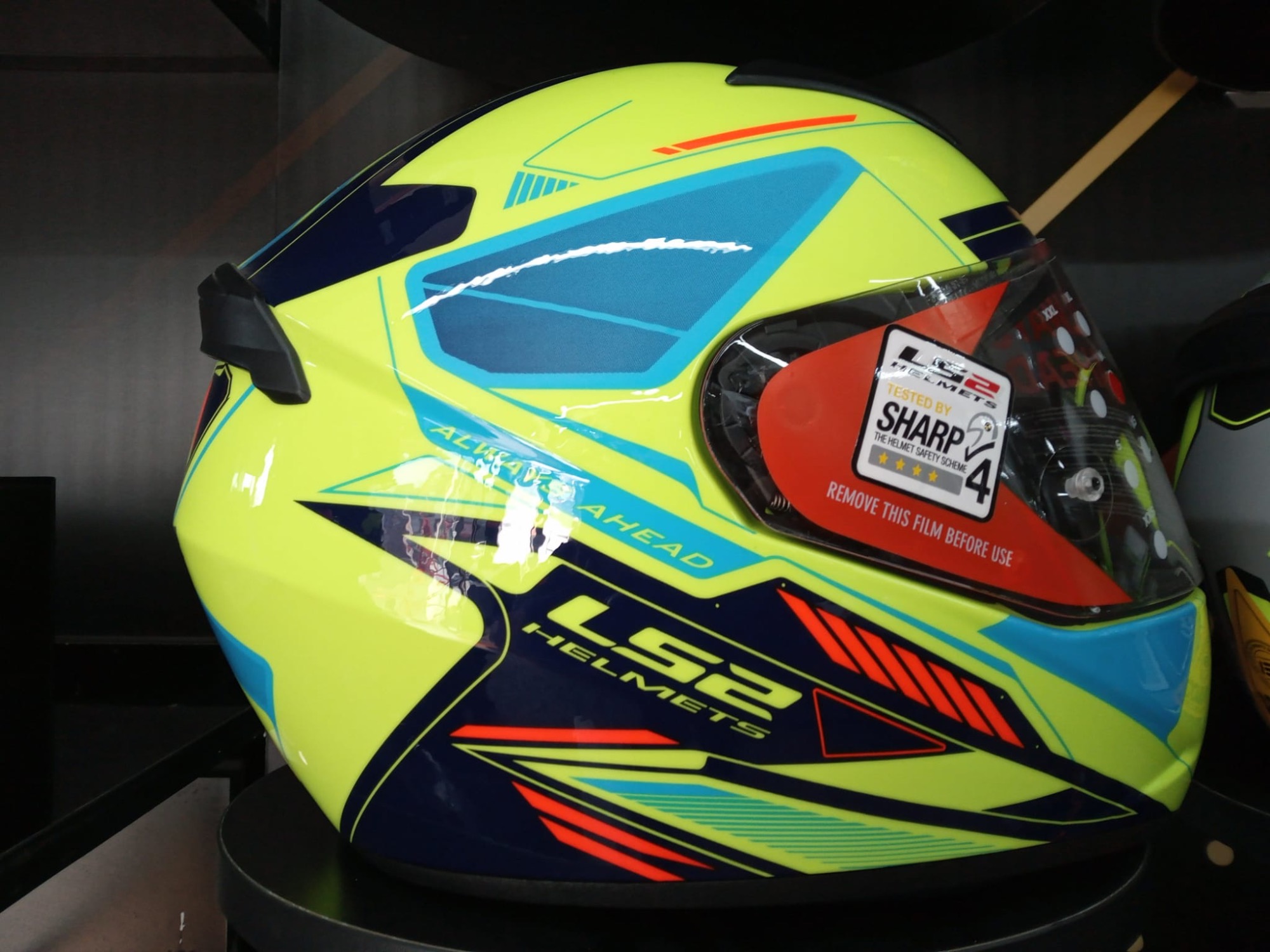 OK MOTOS 2 Cascos LS2 
