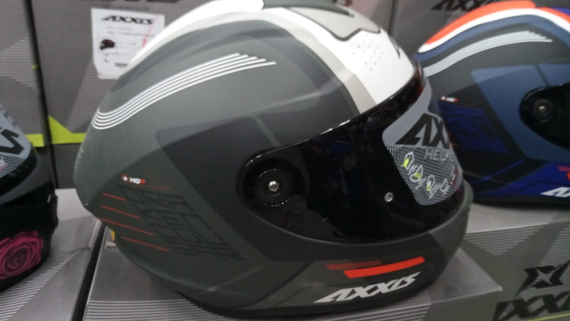 OK MOTOS 2 Cascos AXXIS 