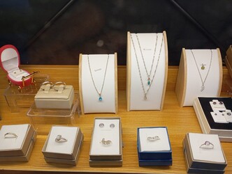 EL TALLER RELOJERÍA Y JOYERÍA 