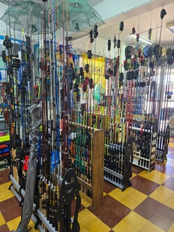 AVENTUREROS CAMPING Y PESCA 