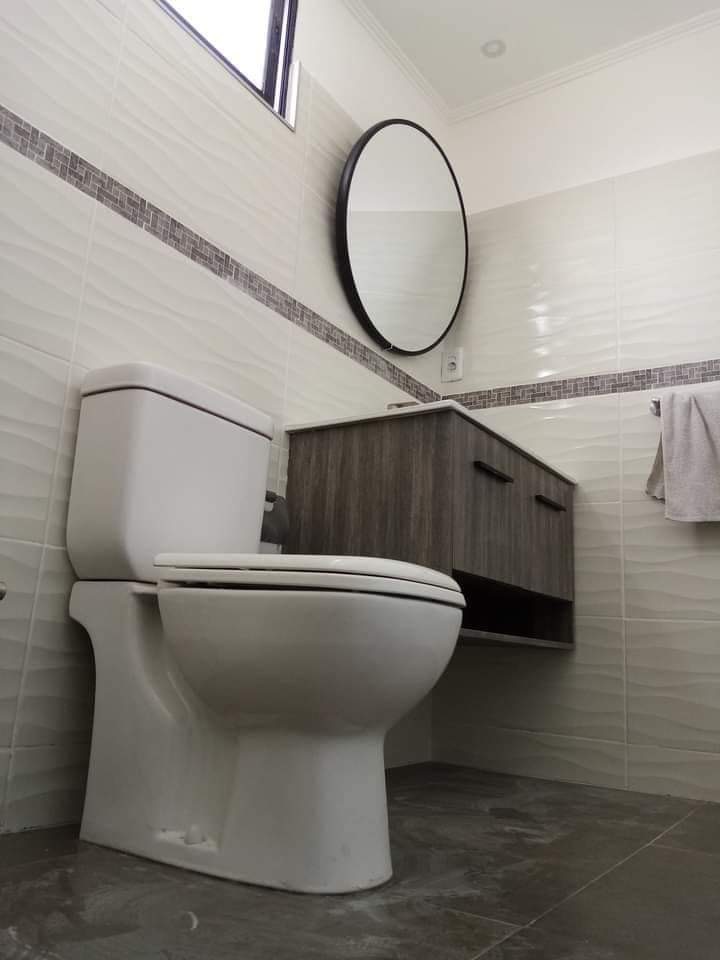 INNOVACIONES FLORIDA (EMPRESA DE CONSTRUCCION  