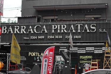 BARRACA PIRATAS  BARRACA PIRATAS