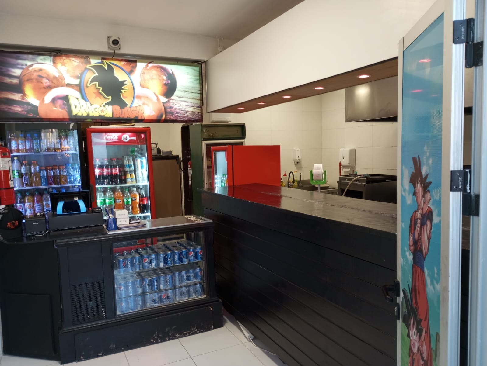 DRAGON  BURGER DRAGON BURGUER REFRESCOS
HAMBURGUESAS
MILANESAS POLLO
MILANESA AL