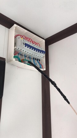 ER ELECTRICIDAD Y AIRE ACONDICIONADO 