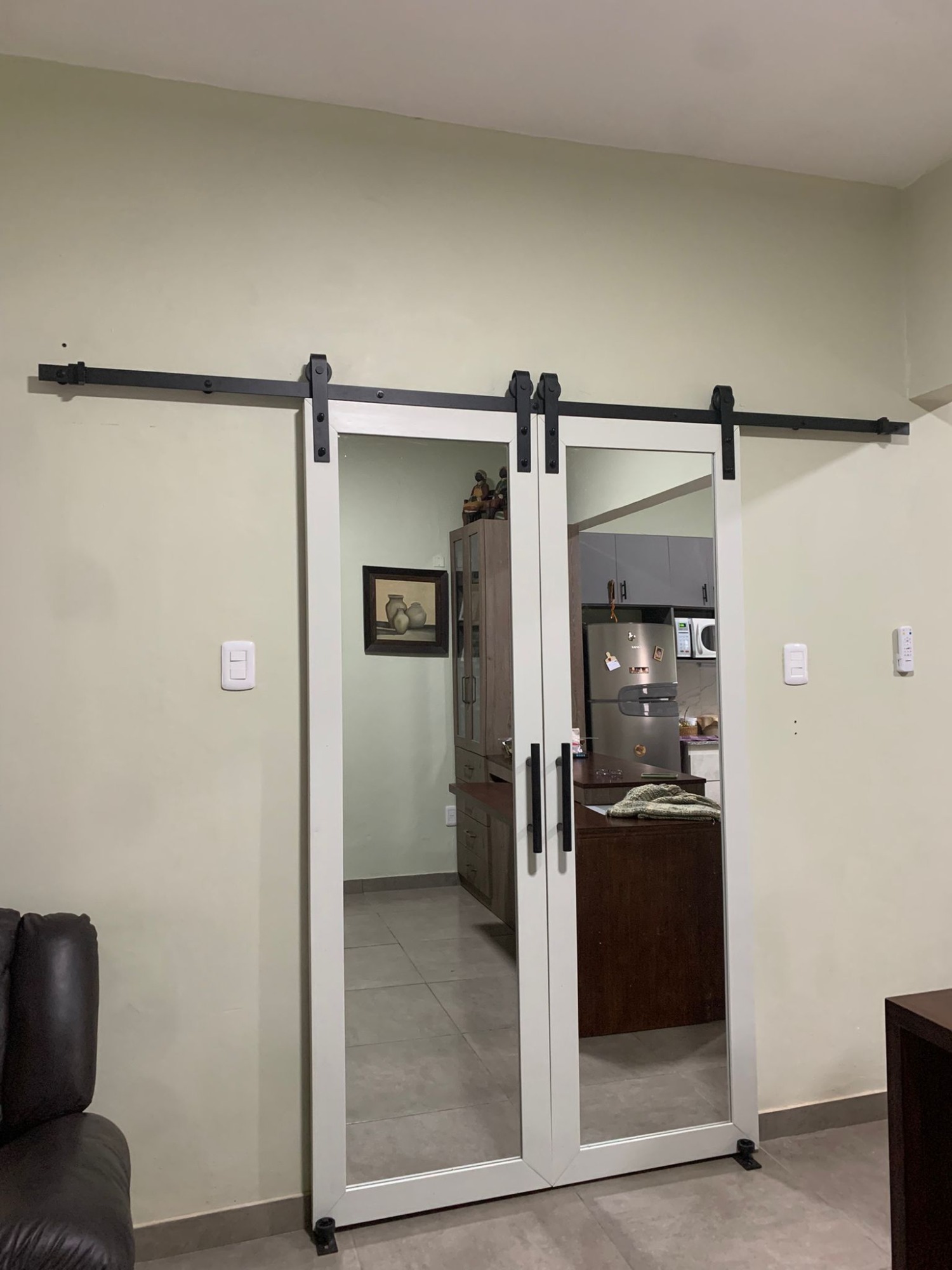 MADER UY Puerta corrediza 