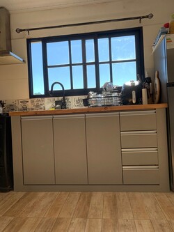 MADER UY Bajo mesada