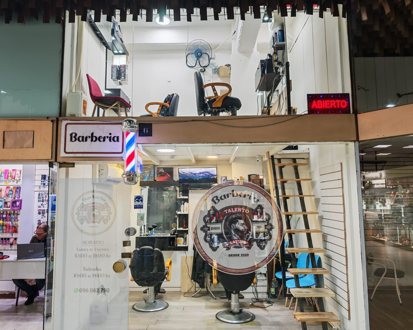 BARBERIA TALENTO LATINO  