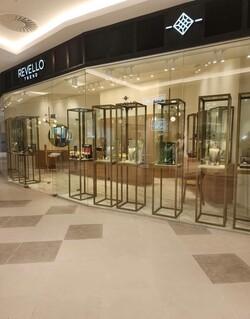 Grupo Uru LTDA Mostradores