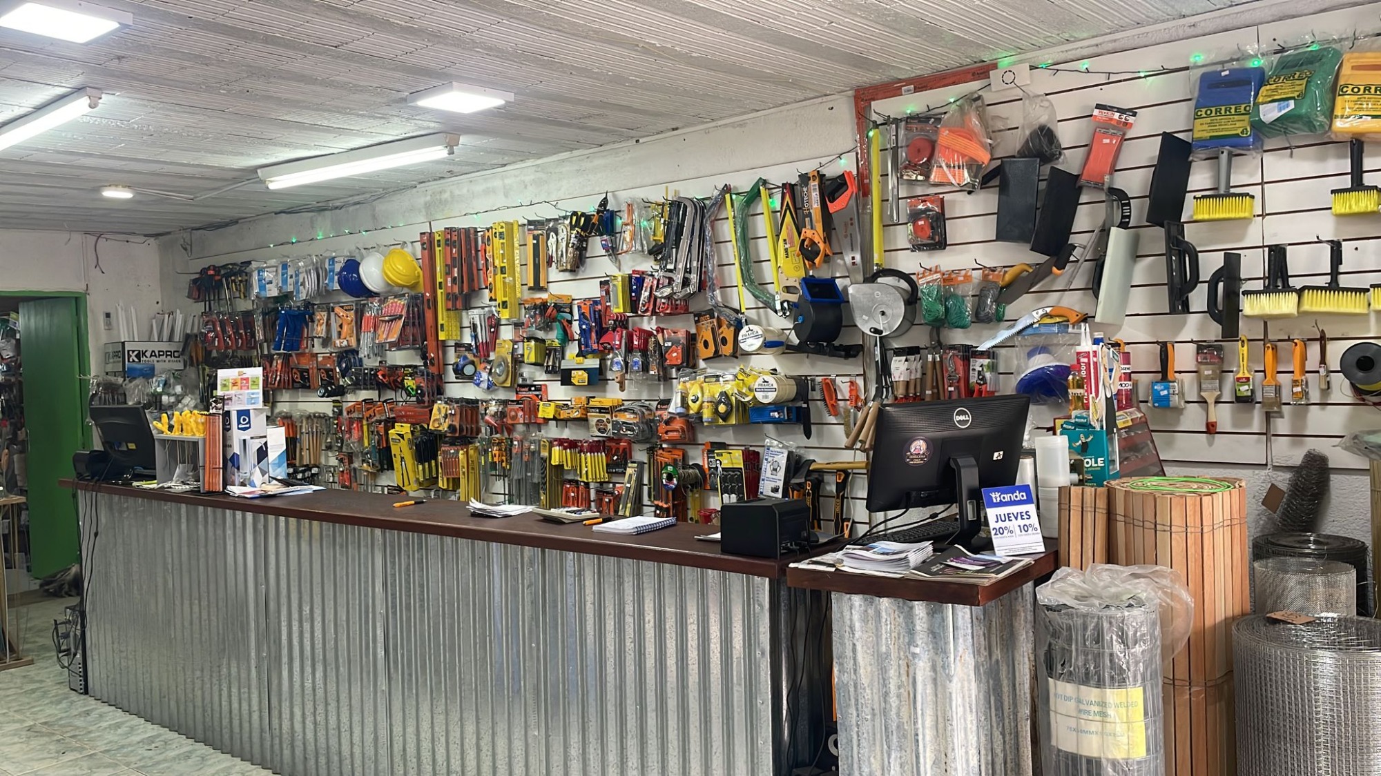 FERRETERÍA NAPOLI  