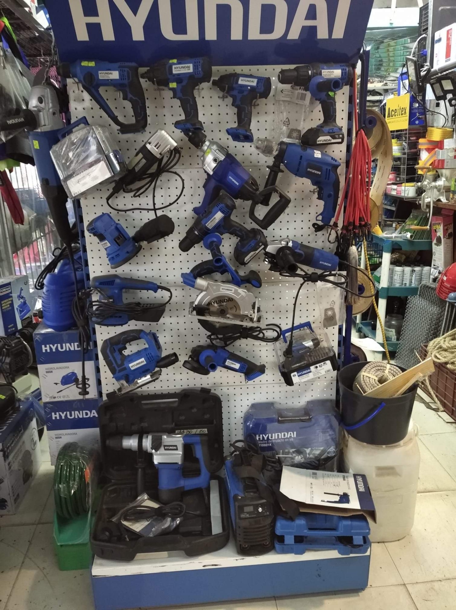 FERRETERÍA SAN MARTIN Herramientas eléctricas Hyundai 