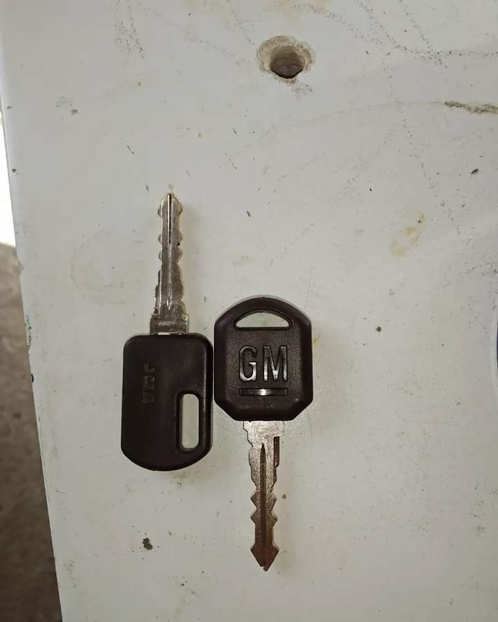 RS CERRAJERIA Copia de llaves para s-10 