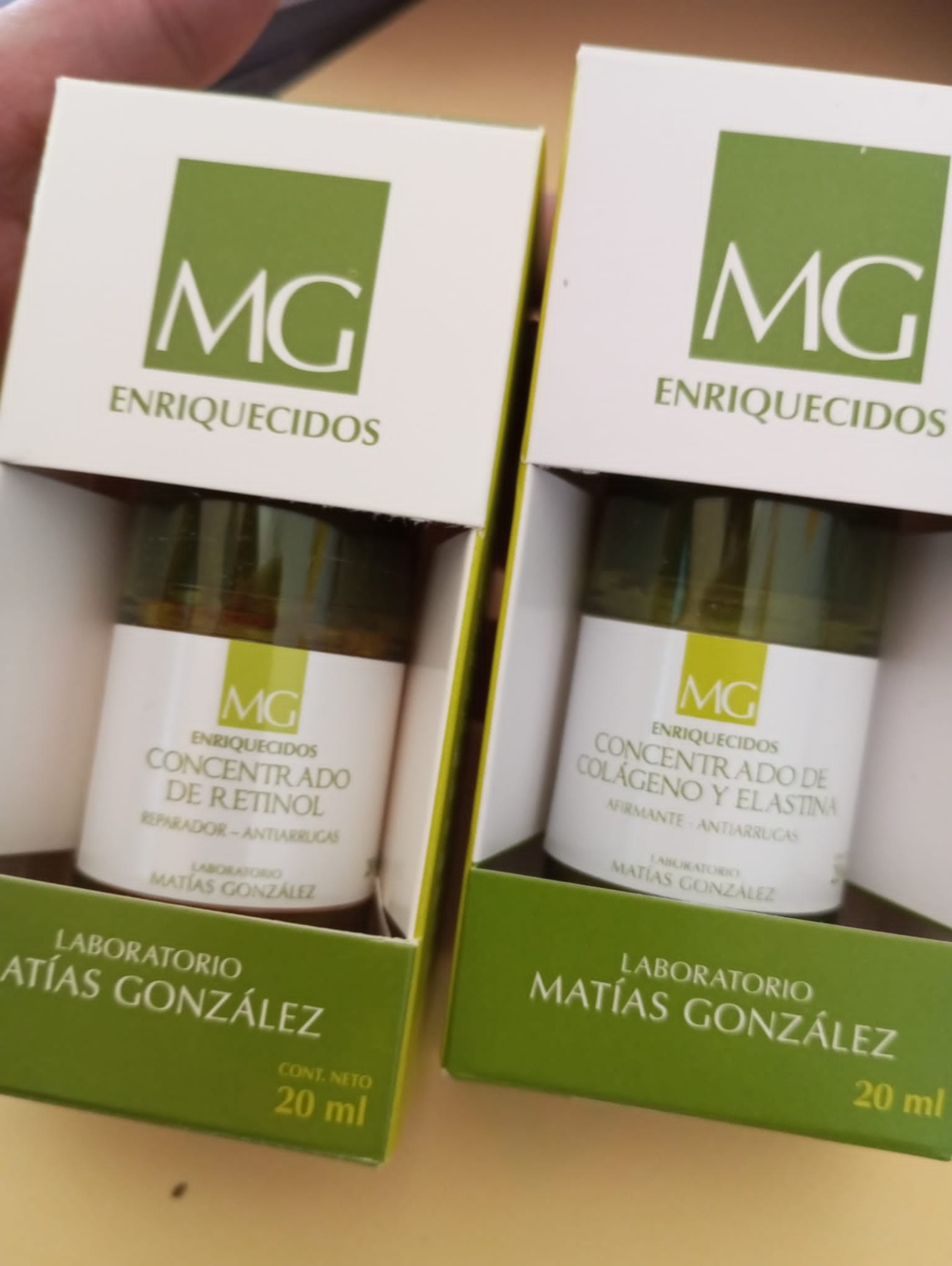 CLOE MELO CLOE MELO TRATAMIENTOS CAPILARES
JABONES NATURALES
PRODUCTOS