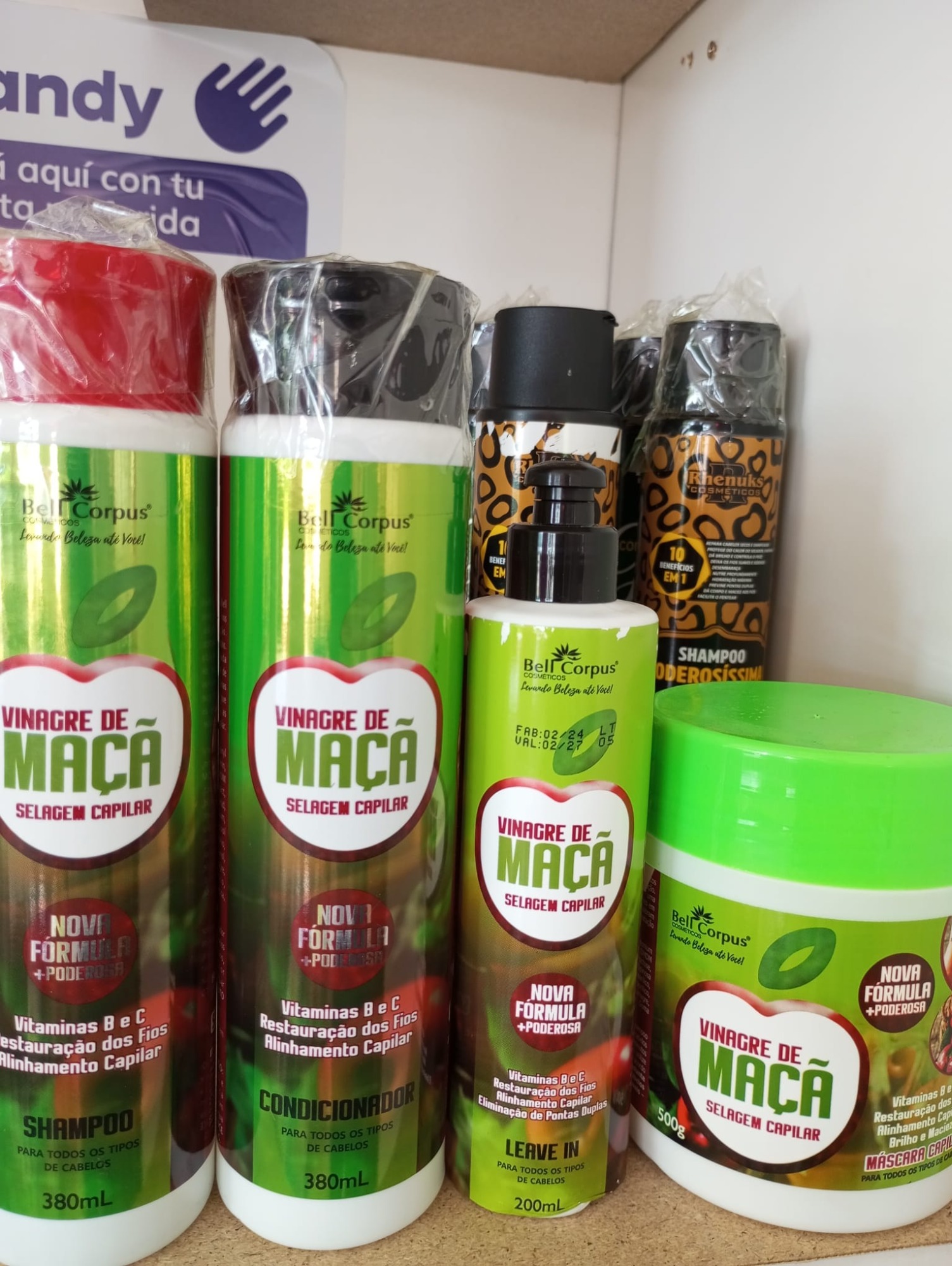 CLOE MELO CLOE MELO TRATAMIENTOS CAPILARES
JABONES NATURALES
PRODUCTOS