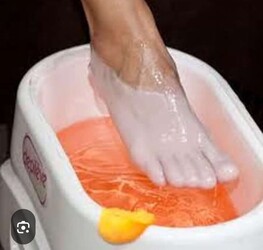 PEDICURA EN CONSULTORIO O DOMICILIO 