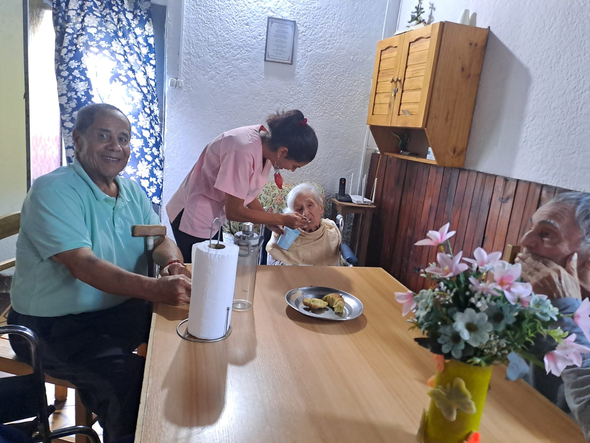 GOLDEN AGE RESIDENCIAL GOLDEN AGE RESIDENCIAL Residencial 