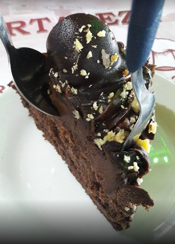 LA FORTALEZA PIZZERIA  