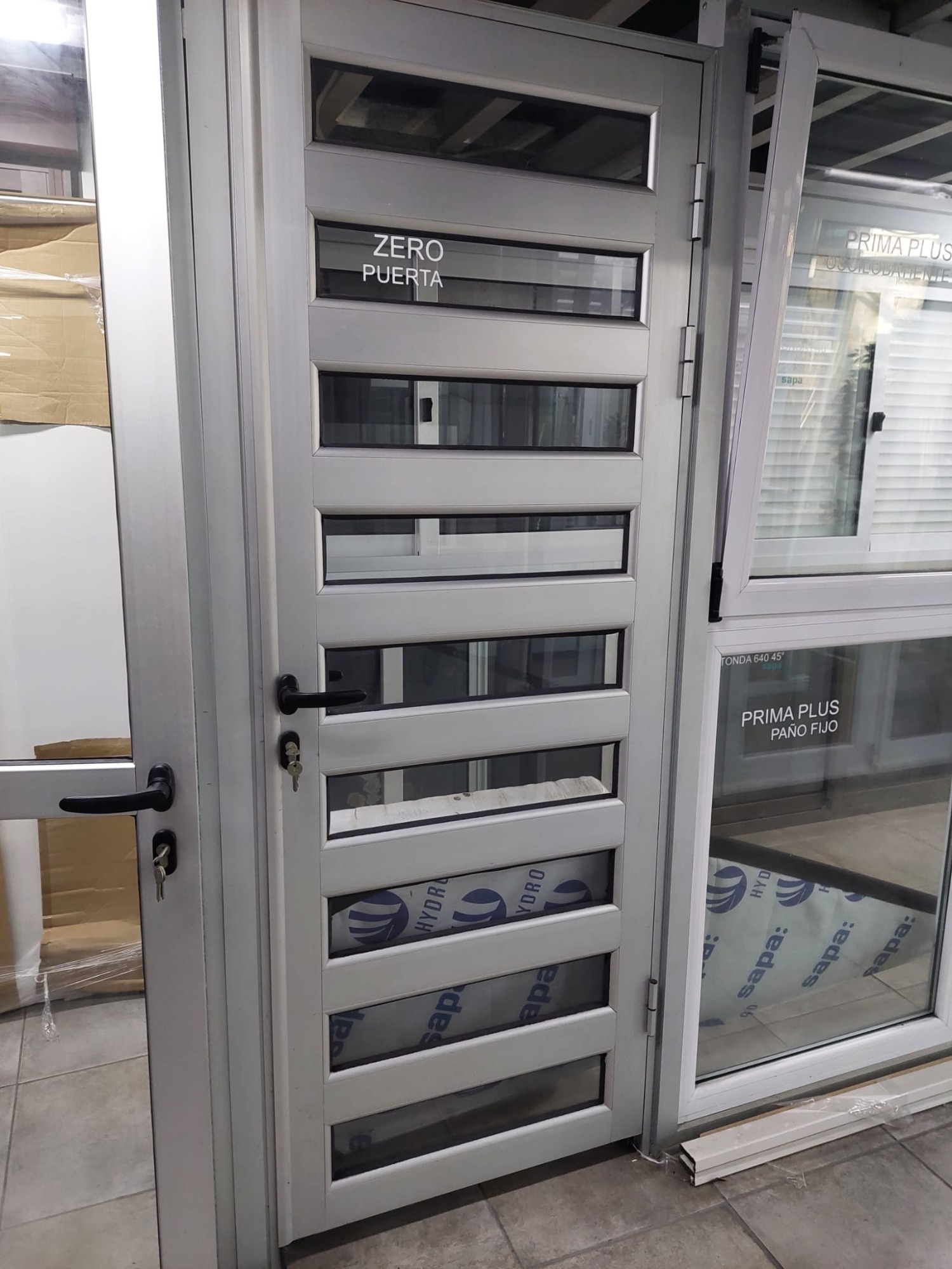 JAMINTON MEDINA CARPINTERÍA ALUMINIO  