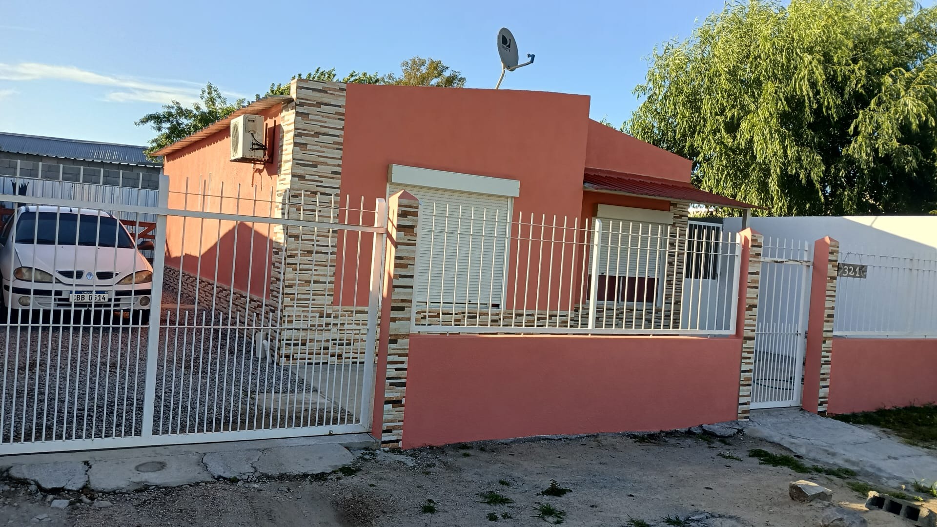 Herrería y Multiservicio Lopez Herrería y Multiservicio López YESO
REPARACIONES TECHOS
CERRAMIENTOS
HERRERIAS
AL