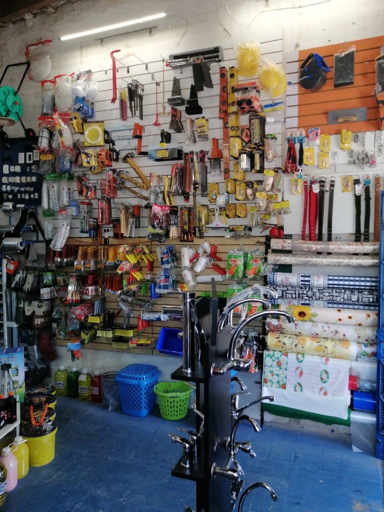 FERRETERÍA LA NUEVA  