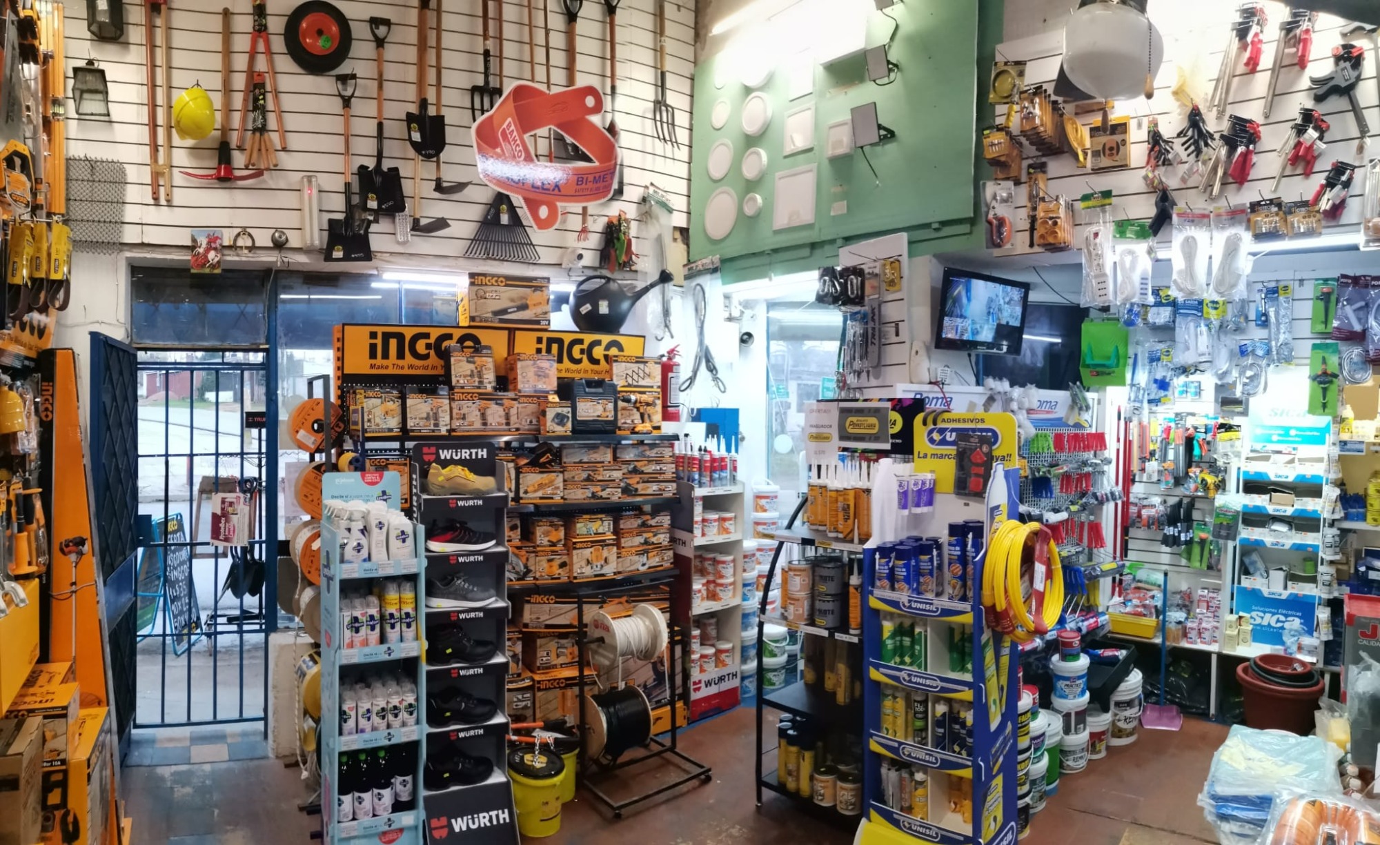 FERRETERÍA LA NUEVA  