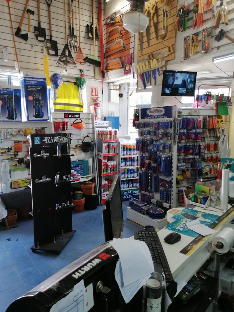 FERRETERÍA LA NUEVA  