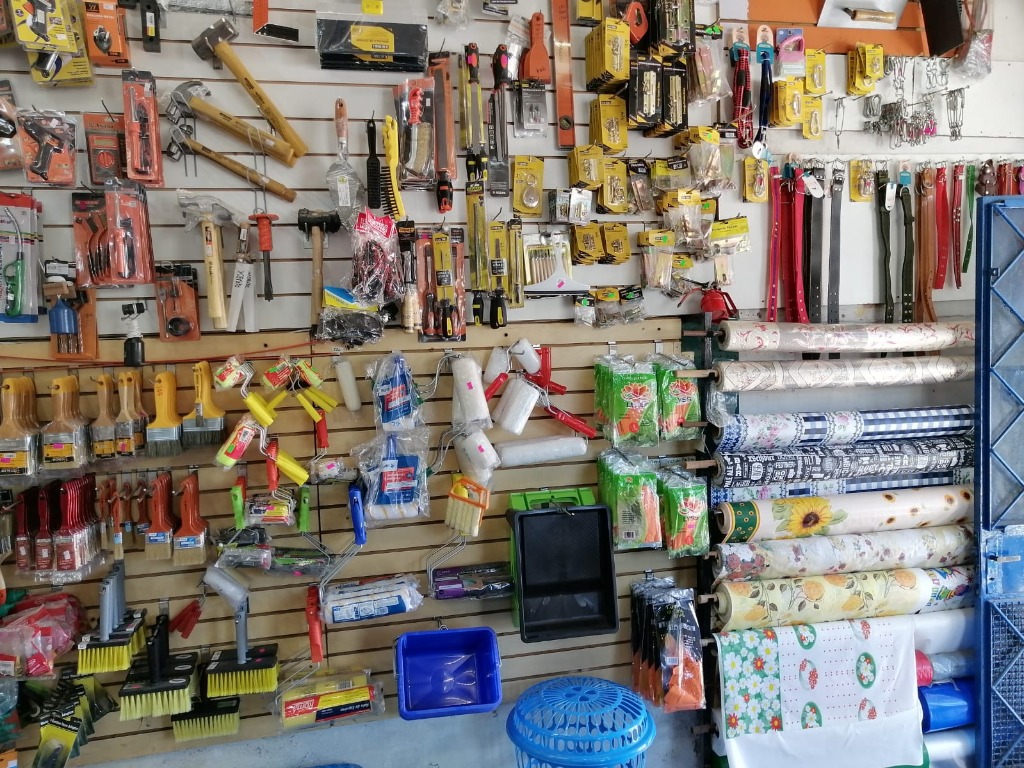 FERRETERÍA LA NUEVA  