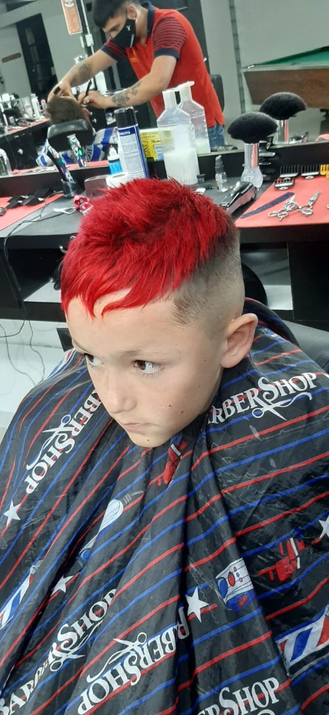 AMERICAN BARBER SHOP  