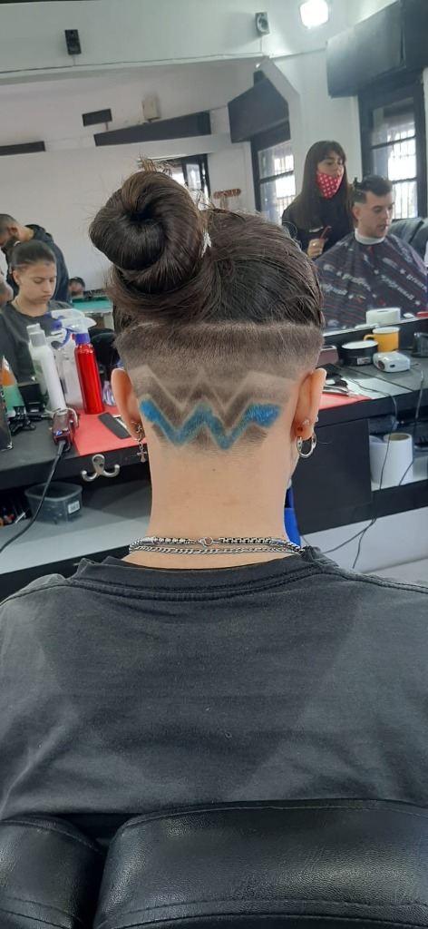 AMERICAN BARBER SHOP  